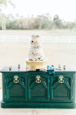 cake dresser wedding dessert