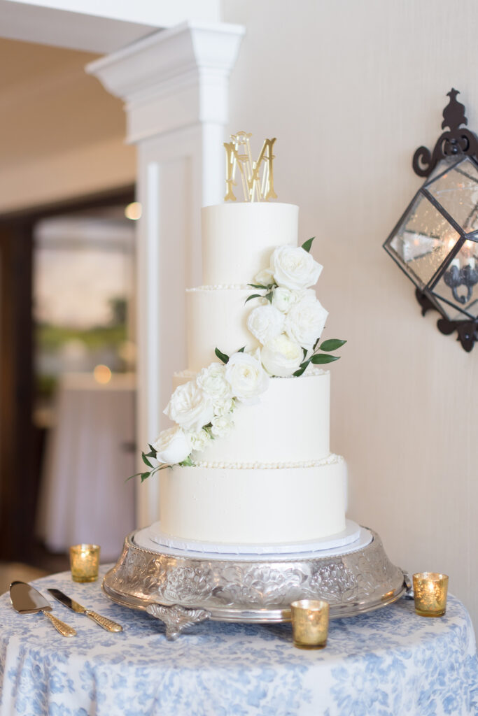 white wedding cake orlando